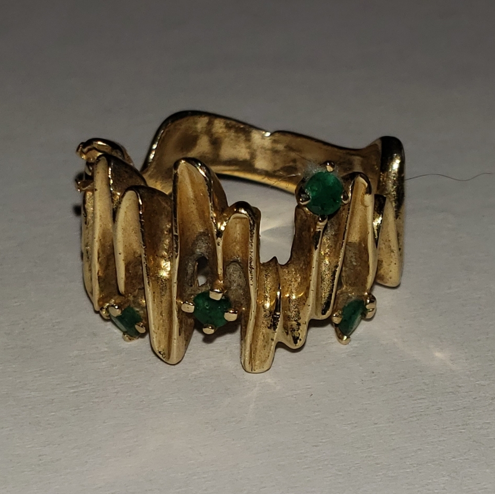 Vintage 14K Gold and Emerald Statement Ring